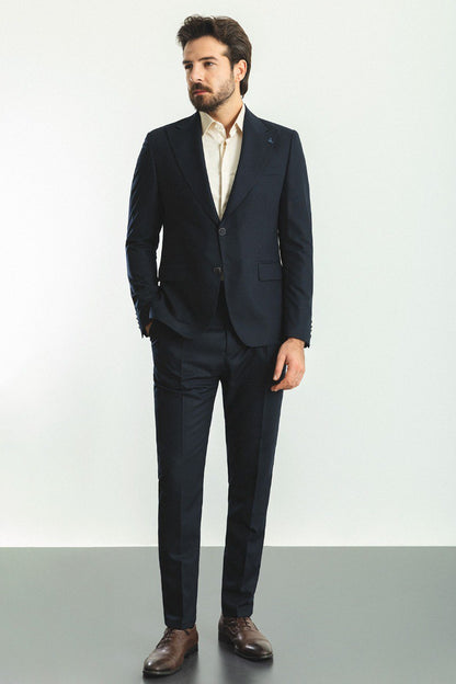 Navy Tailored Fit WMS Suit