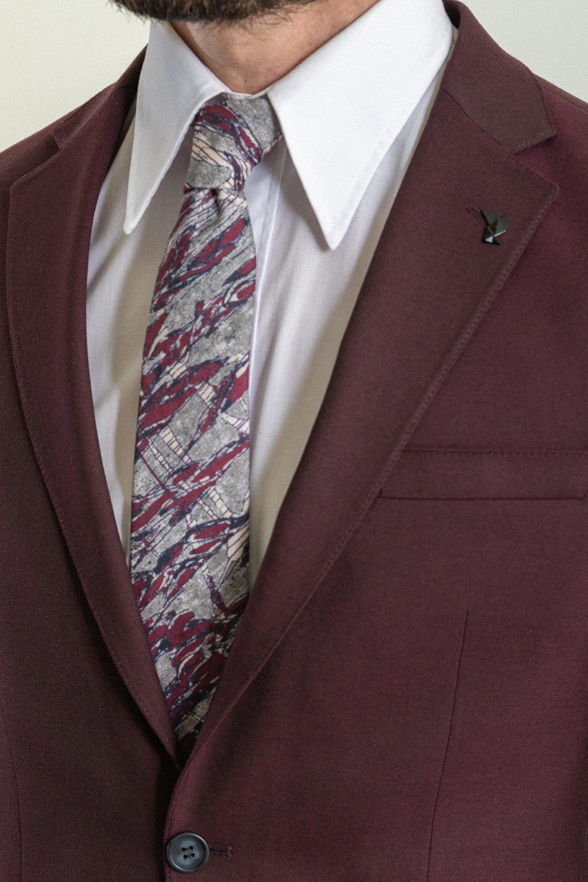 Burgundy Tailored Fit WMS Suit