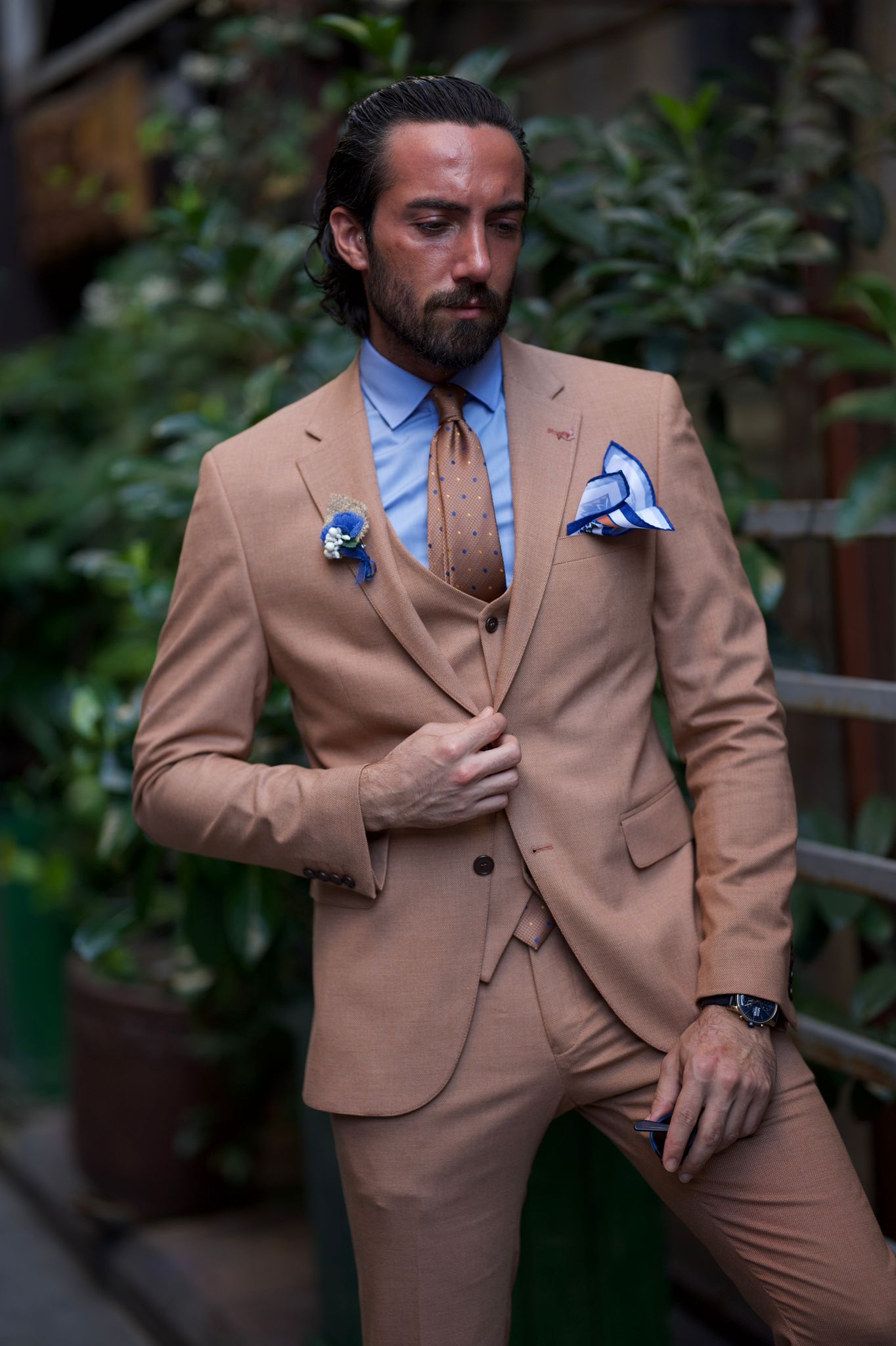 BROWN SLIM-FIT SPECIAL EDITION* SUIT
