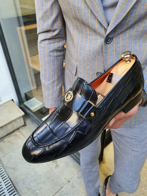 BLACK BOSS SARDINELLI BUCKLE DETAILED LEATHER LOAFER