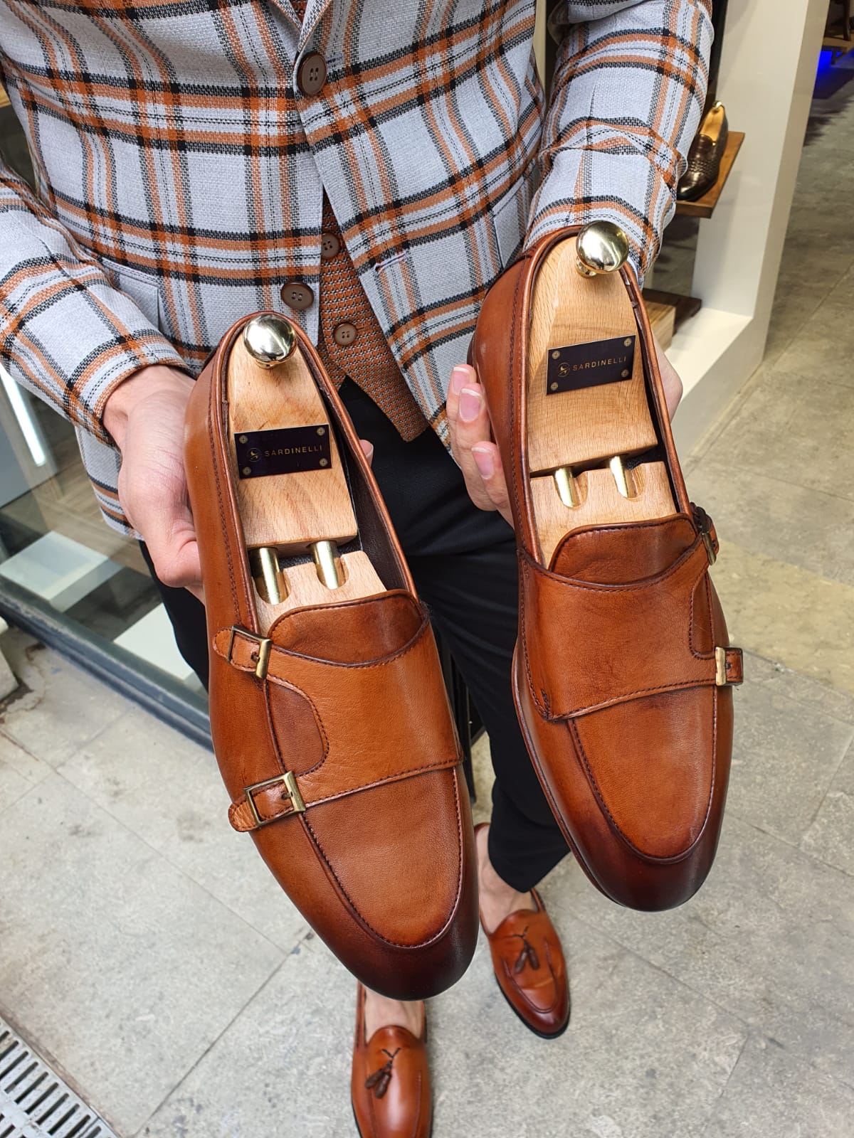 TAN SARDINELLI BUCKLE DETAILED LEATHER LOAFER