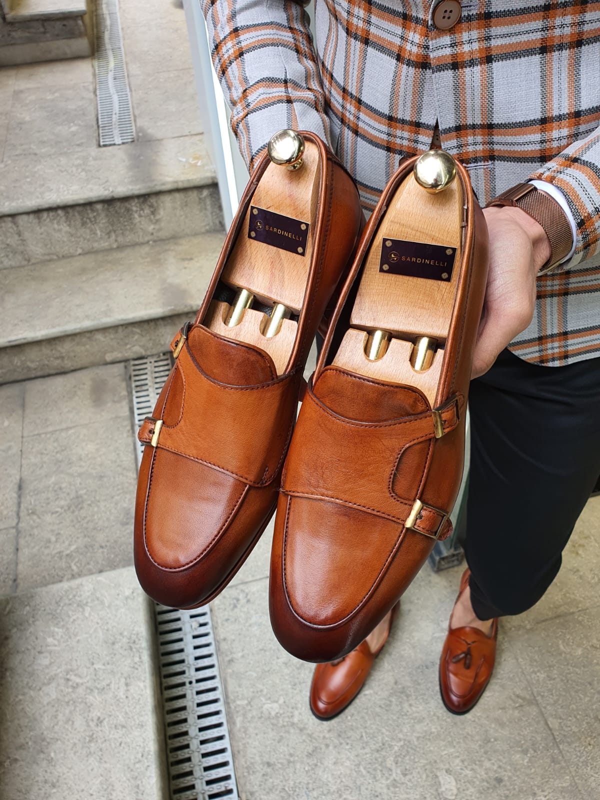 TAN SARDINELLI BUCKLE DETAILED LEATHER LOAFER