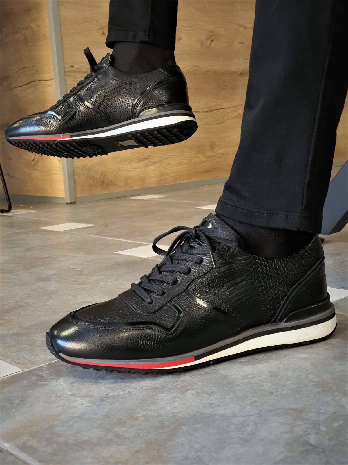 BLACK SARDINELLI LACED WITH CROCO LEATHER SHOES