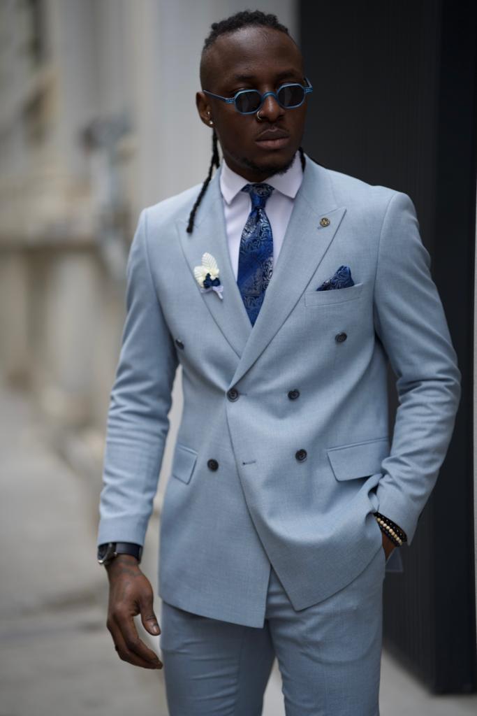LIGHT BLUE DOUBLE-BREASTED SLIM-FIT ITALY SUIT