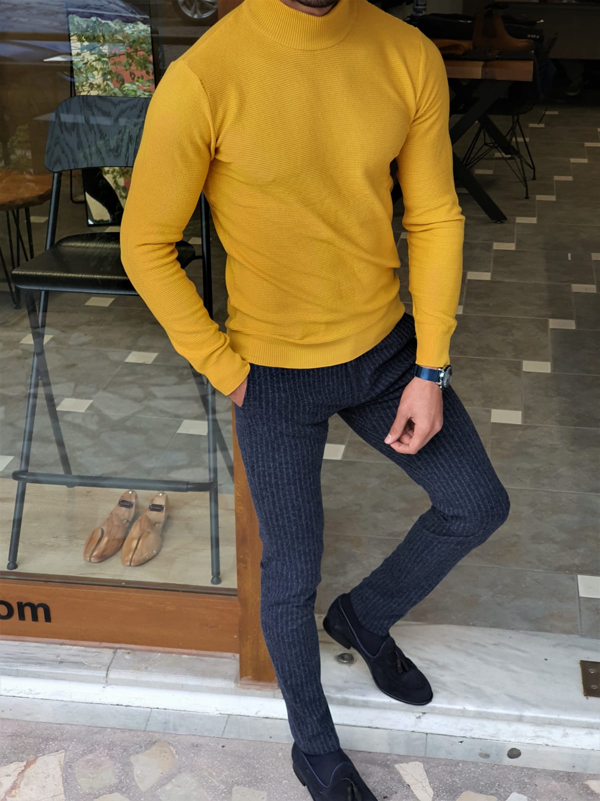 YELLOW SLIM-FIT SPECIAL EDITION* HALF TURTLENECK KNIT